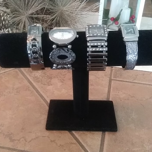 Assorted watches - Picture 2 of 7